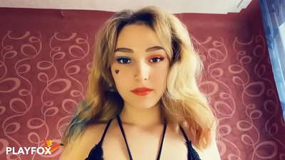 Miwani ya ajabu ya uhalisia pepe ilinipa ngono na Harley Quinn